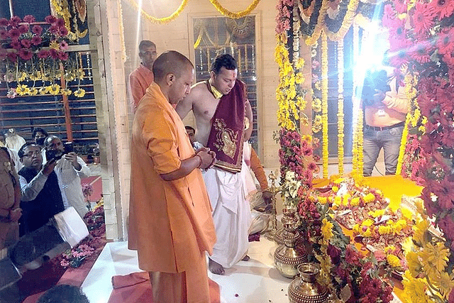 UP CM Yogi Adityanath  during the shifting of Ram Lalla idol (Pic Via Twitter)