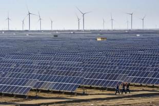 Hybrid solar-wind plant (AGEL)