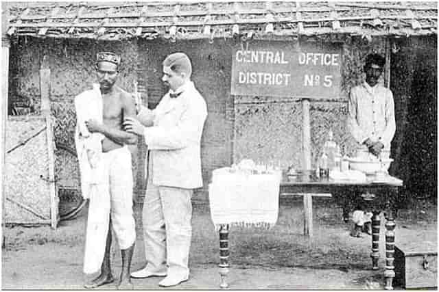 Inoculation against Plague in Bombay (now Mumbai) (Twitter)