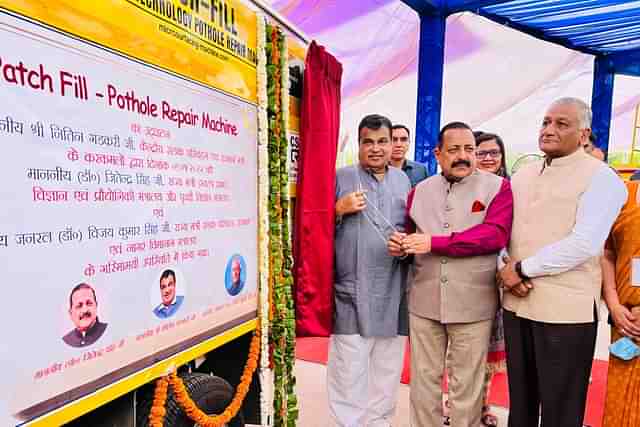 Union Ministers Nitin Gadkari, Gen (Retd) V K Singh and Jitendra Singh (Pic Via PIB Website)