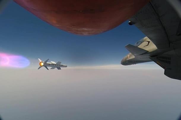 Astra Mk-1 test-fired from an IAF Su-30 MKI. (Twitter)