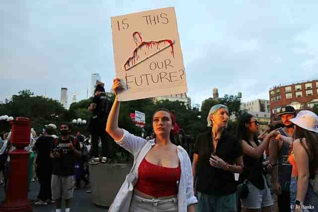 Anti-abortion protest at Union Square Park/Jo Bank Twitter