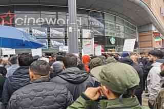 Muslims protesting against the movie Lady of Heaven outside Cineworld i