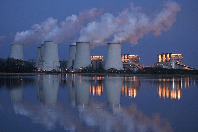 lignite coal-fired power station at Jaenschwalde, Germany. (Sean Gallup/Getty Images)