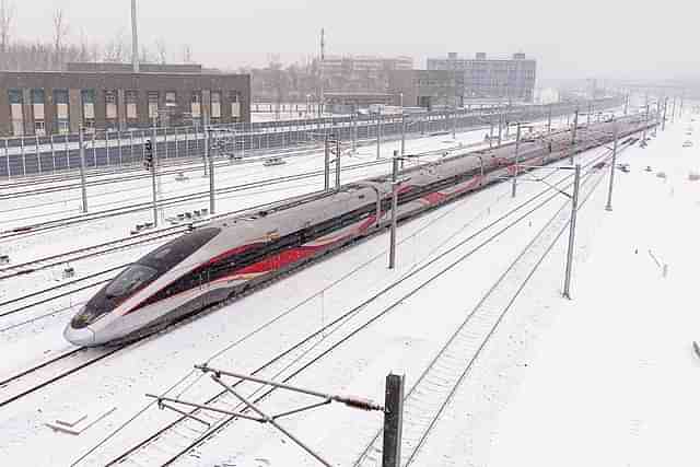 A Chinese bullet train (Pic Via Wikipedia)