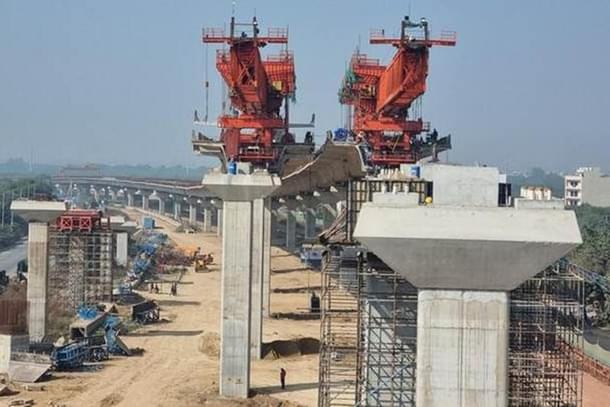 Work on the elevated expressway underway.