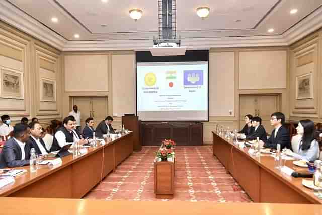 Maharashtra Deputy Chief Minister Devendra Fadnavis in meeting with Japanese officials (@Dev_Fadnavis/Twitter)