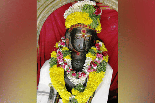 'Thalaivetti Muniappan' in a temple in Salem. (Wikimedia Commons)