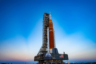 The full Moon shines on the SLS rocket and Orion spacecraft at sunset. (Photo: NASA/Twitter)