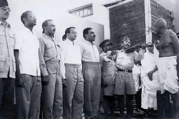 Captain Ram Singh Thakuri and INA soldiers perform for Gandhi ji