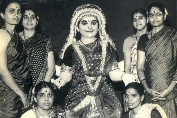 Team of women who would dress up Sharade