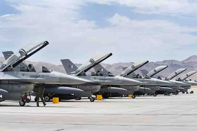 PAF F-16s (Pic Via Wikipedia) (File Photo)