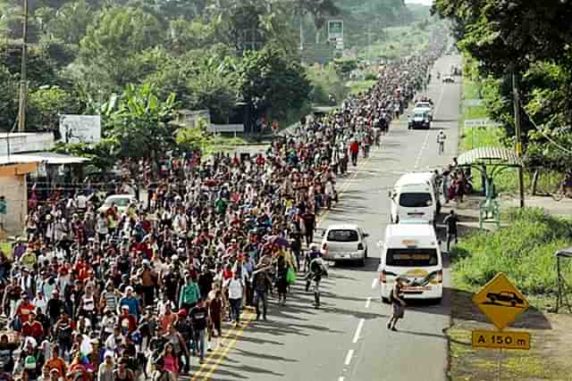 The migrant caravan making its way across Mexico towards the US border. (Photo by John Moore/Getty Images)