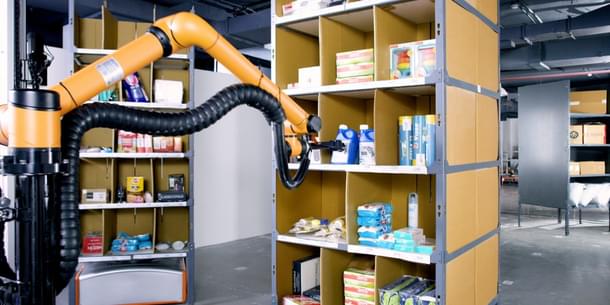 GreyOrange picking robot arm can work autonomously.