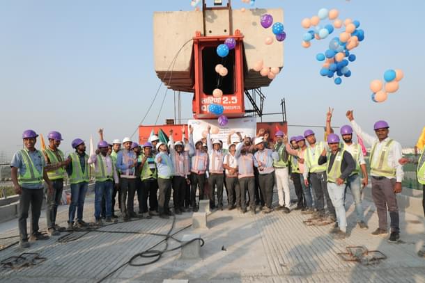 Viaduct of RRTS priority section from Sahibabad to Duhai has been completed.