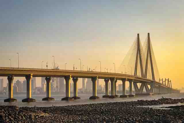 Bandra Worli Sea Link (Wikimedia Commons)