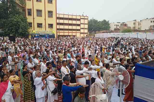 Mass conversion of SCs in Delhi organised by AAP Leader (Source: official Twitter account of Advocate Rajendra Pal Gautam)