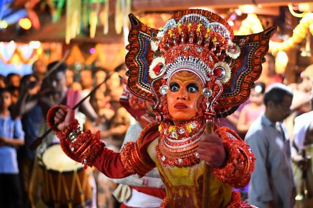 A Theyyam ritual in Kerala (Wikimedia Commons)