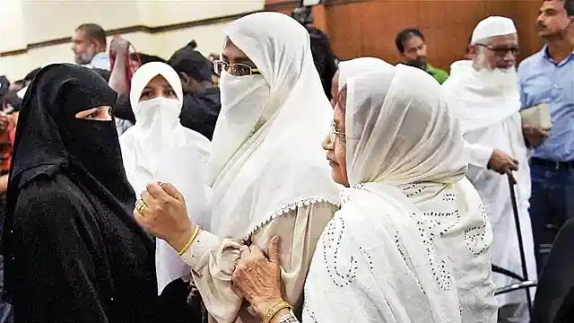 A picture from the 2015 event when women’s sing was formed