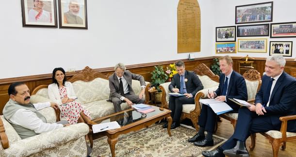 French delegation with Union Minister Dr Jitendra Singh (PIB)