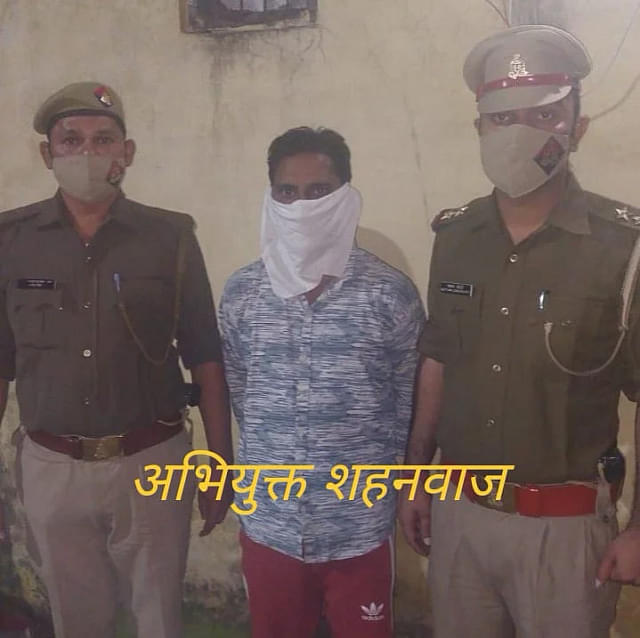 Picture of Shahnawaz after arrest shared by Baghpat police on their Twitter account 