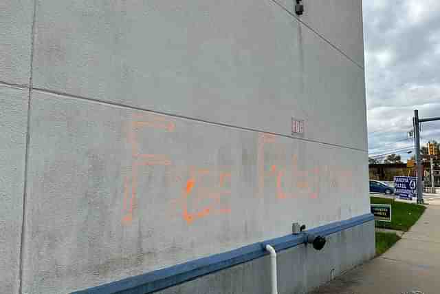 'Free Palestine' graffiti on Hindu temple (Pic Via Twitter)