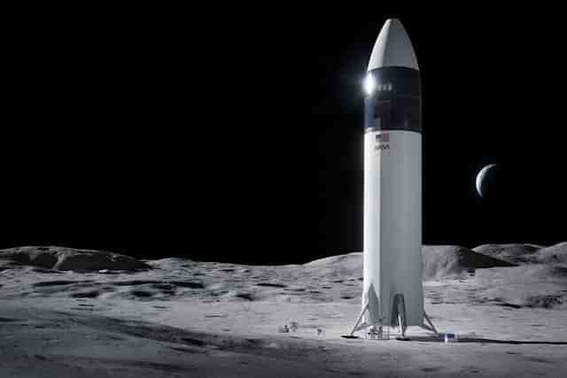 Illustration of SpaceX Starship human lander design that will carry astronauts to the surface of the Moon (NASA)