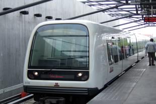 A driverless train. (Wikimedia Commons)