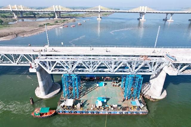 A bridge under construction over River Narmada for the Western Dedicated Freight Corridor (Indian Railways)