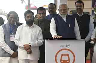 PM Modi inaugurating the first phase of Nagpur metro (@narendramodi/Twitter)