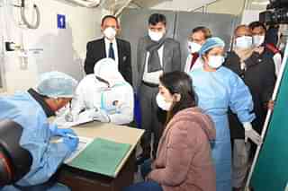 Union Health Minister, Dr Mansukh Mandaviya oversees Covid-19 mock drill at Safdurjung Hospital in Delhi.