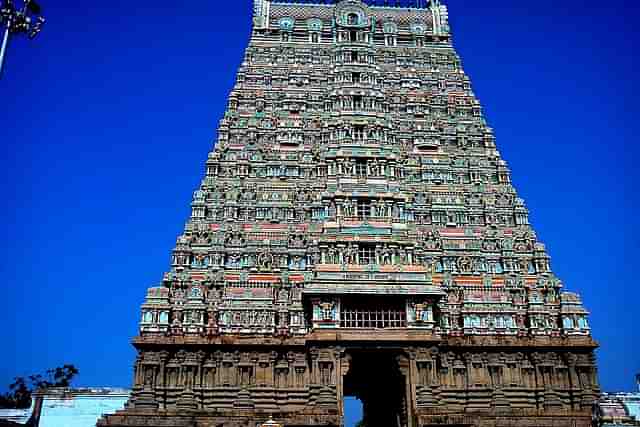 Kasi Viswanath Temple Rajagopuram (wikipedia)