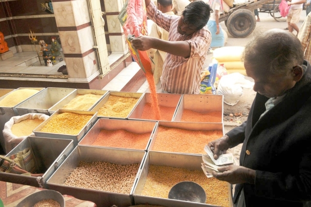 Wholesale Inflation Edges Up To 2.13 Per Cent In February As Food And Manufacturing Prices Rise