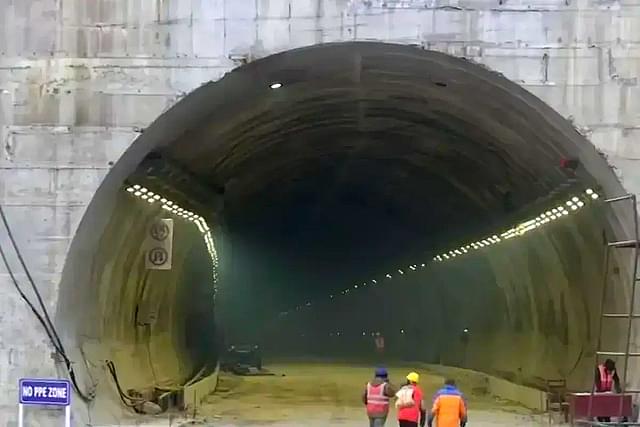 A representative image of a tunnel.