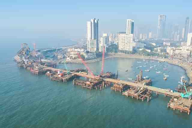 Mumbai's coastal road under construction (@AshwiniBhide/Twitter)