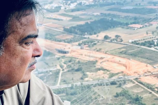 Minister of Road Transport and Highways, Nitin Gadkari, inspcting the progress of the Bengaluru – Chennai Expressway in January 2023. (Nitin Gadkari/Twitter)
