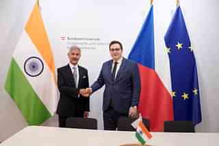 EAM S Jaishankar with Jan Lipavsky, the Foreign Minister of Czech Republic (Pic Via Twitter)