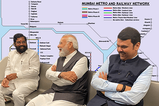 Maharashtra CM Eknath Shinde (L); PM Narendra Modi; and Maharashtra Deputy CM Devendra Fadnavis (R)