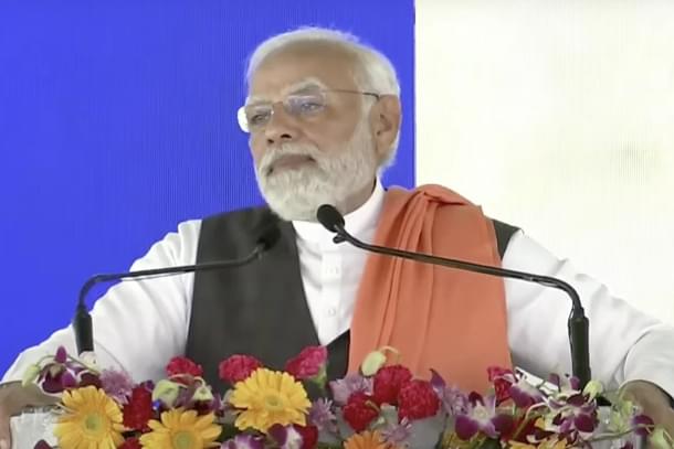 PM Modi in Karnataka (Pic Via YouTube screengrab)