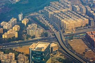 Intersection of Eastern Freeway and Ghatkopar-Mankhurd Link Road as seen from above in Mumbai. (Wikipedia)