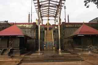 A closed Sabarimala temple (By Vinayaraj/Wikimedia Commons)