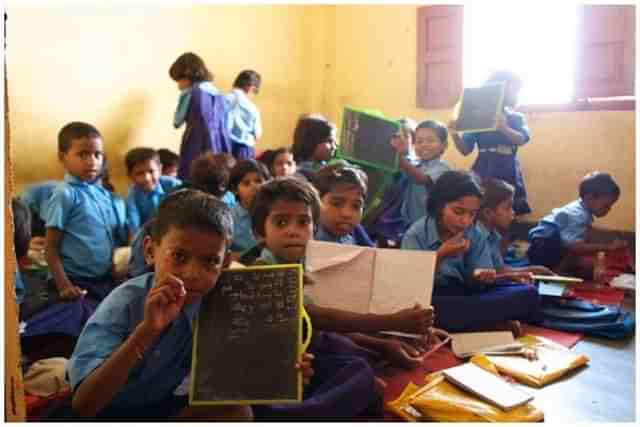 Children at a school near Bodh Gaya (Representative Image) (José Morcillo Valenciano/Flickr)