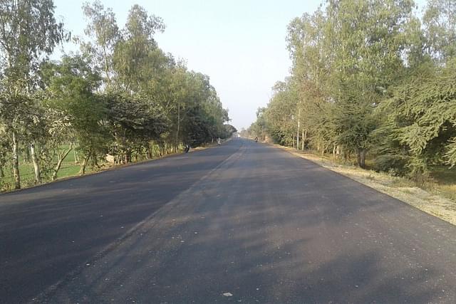 A stretch of the Bareilly-Sitarganj Highway.