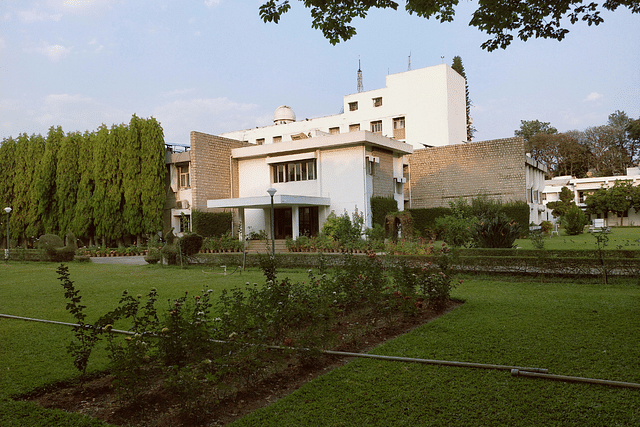 The main campus of the Indian Institute of Astrophysics, Bengaluru. (Photo: Neyyappam/Wikimedia Commons).