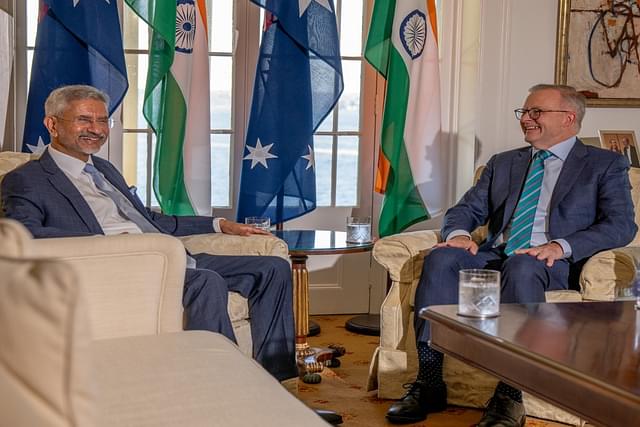 EAM S Jaishankar with Australian PM Anthony Albanese (Pic Via Twitter)