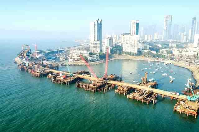 Mumbai's coastal road under construction.(@AshwiniBhide/Twitter)