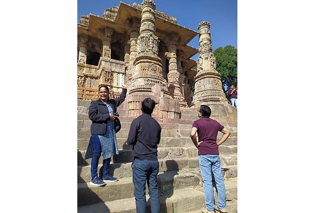 Historian Dr. Shika Roi explaining the architectural and Puranic elements along with history. 