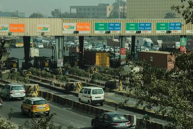 The 'pay per road use' charging system will not have any stationary tolling booths. (Representative Image)