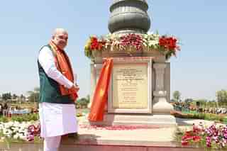 Union Home Minister Amit Shah unveiled the Martyrs' column (Pic Via Twitter)
