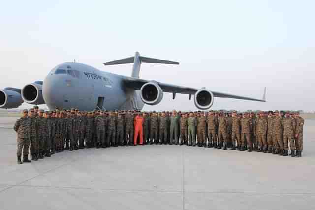 Indian Army Contingent standing besides C-17 on the way to UK to attend Ajeya Warrior 2023 exercise (Via PIB)